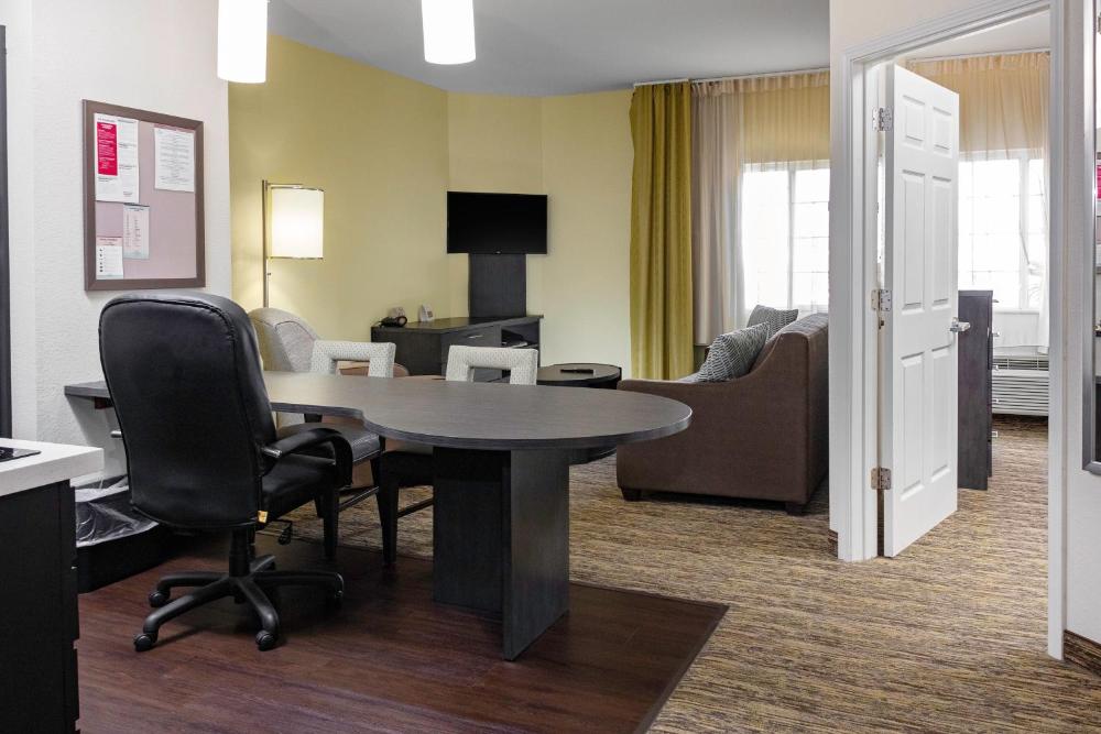 One-Bedroom Suite with Sofa Bed interior